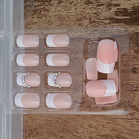 2/$16 Rhinestone French Manicure Press on Nails - Picture 11 of 11
